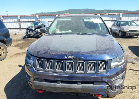 2017 Jeep Compass Trailhawk из США, поврежденный, VIN 3C4NJDDB1HT627603